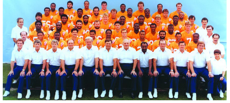 1985 Season 10 Tampa Buccaneers Team Picture