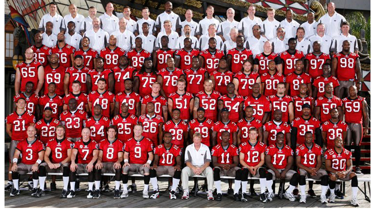 2008 Season 33 Tampa Buccaneers Team Picture